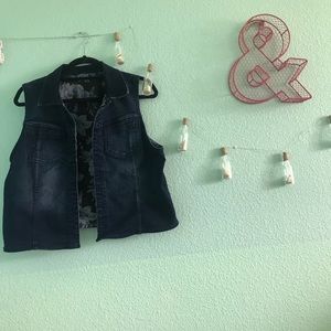 Sleeveless Jean Vest